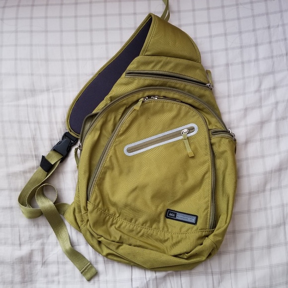 rei sling backpack